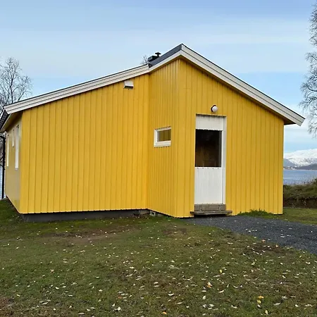Sea View Near Senja The Yellow House