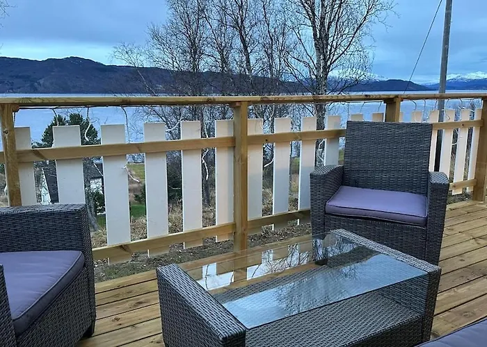 The Yellow House - Nordic Horn