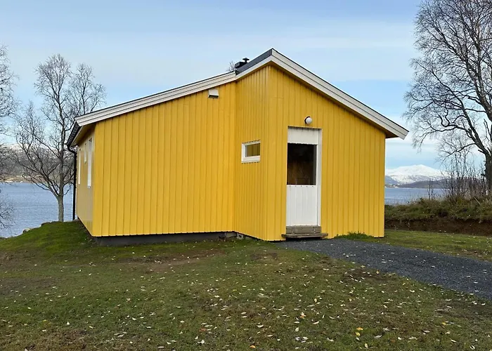 Sea View Near Senja The Yellow House